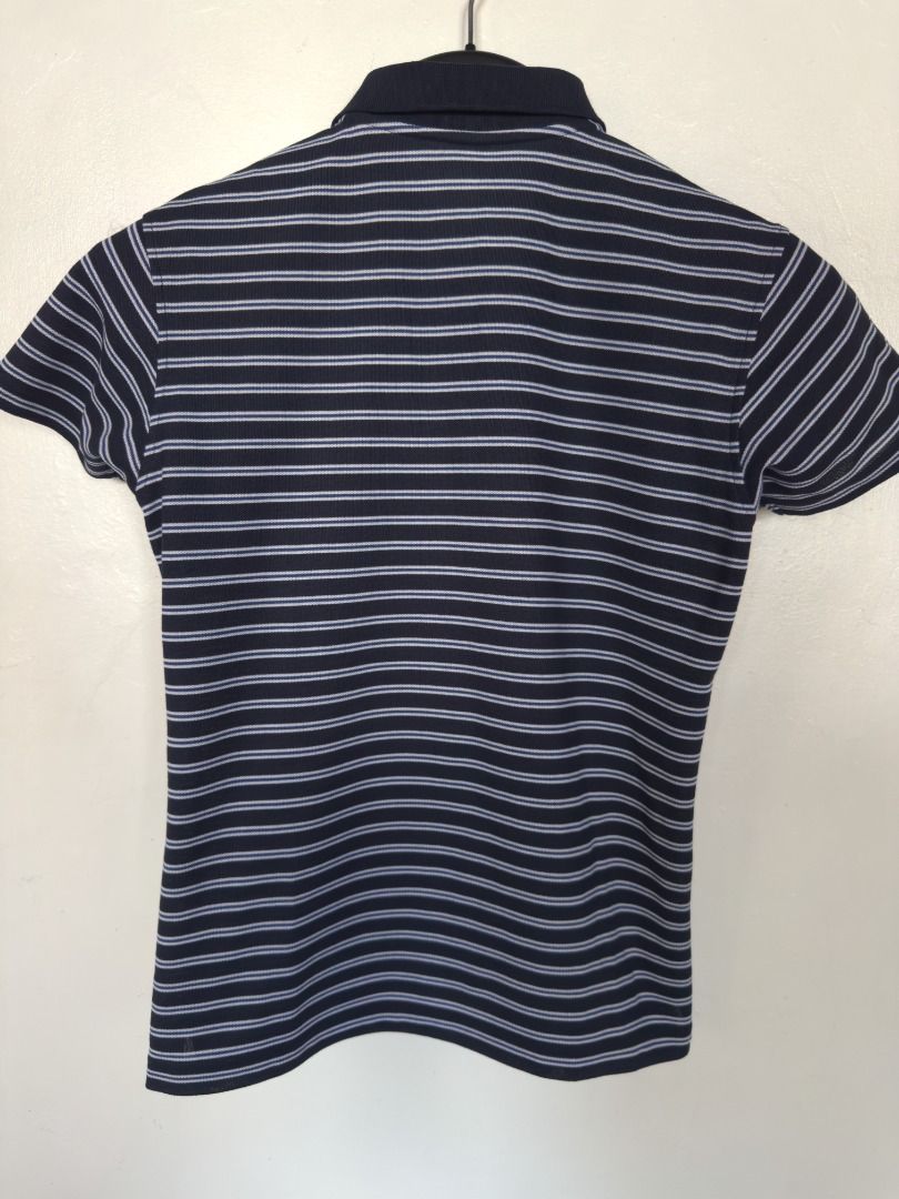 Uniqlo Polo Shirt (Category: Tshirts & Polo Shirts ) located in Vigan. Submitted by potcholo. (Listing ID 1468849610, Image 2). Description: Uniqlo Stripes Polo Shirt Size: SMALL on tag 199 pesos only No issues .
