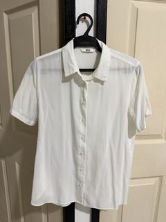 (Category: ) located in . Submitted by ms.bnewpreloved (Listing ID 1468816476, Image 1). Description: .