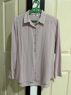 (Category: ) located in . Submitted by ms.bnewpreloved (Listing ID 1468817121, Image 1). Description: .