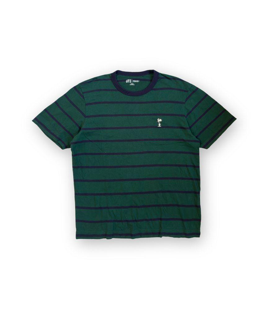 UNIQLO SNOOPY (Category: Tshirts & Polo Shirts ) located in Davao. Submitted by kelsocool (Listing ID 1468800890, Image 1). Description: Uniqlo UT Peanuts Snoopy Striped Green Tee Size: XL Dimes (inch): 24.5 - length 21 - width 9 - sleeve color rate: 9/10 good condition issue - none Description: Uniqlo UT Peanuts collaboration crewneck tee in dark green with navy horizontal stripes and embroidered Snoopy chest detail..