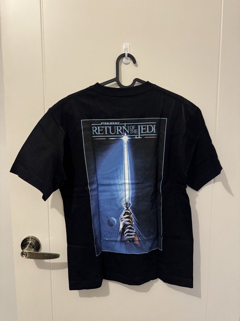Uniqlo Star Wars Tee (Category: Shirts) located in Mandaluyong City. Submitted by vielscloset (Listing ID 1468852198, Image 2). Description: Uniqlo Star Wars Tee (XS Unisex) - 10/10 condition - Used only once.