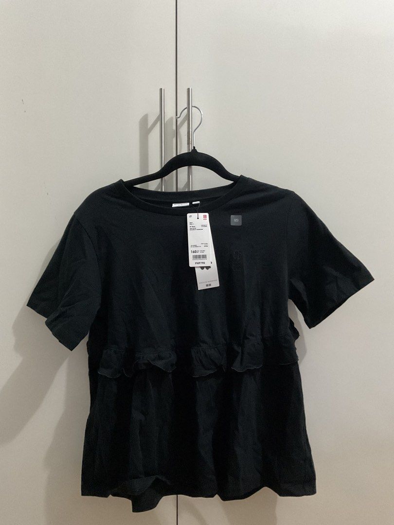 Uniqlo Taps Cecile Bahnsen (Category: Shirts) located in San Fernando. Submitted by khyyyy_ (Listing ID 1468868310, Image 1). Description: Brand New Uniqlo Kids Cecilie Bahnsen Top - Size 160, can fit small to medium size women’s - RFS: Decluttering.