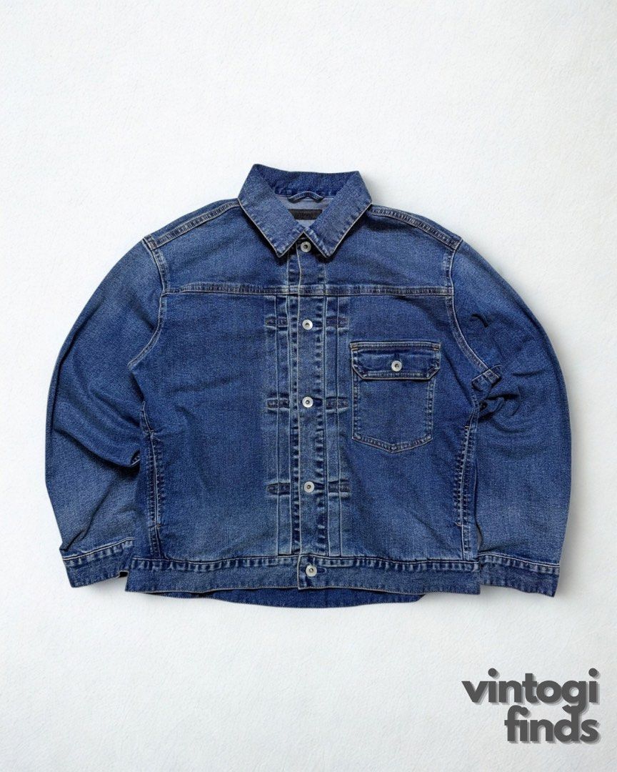 Uniqlo Type 1 One Pocket Denim Jacket (Category: Coats, Jackets and Outerwear) located in Baguio. Submitted by Vintogi.finds (Listing ID 1468792861, Image 1). Description: Width: 23.5 Length: 25 BOXY Fits Medium to XL Color rate: 9.8/10 Pristine Condition ✨.