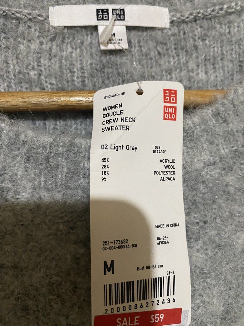 Uniqlo Wool Sweater (Category: Coats, Jackets and Outerwear) located in Mandaue City. Submitted by secondrevive.ph (Listing ID 1468794393, Image 3). Description: Uniqlo Wool Sweater no issue brandnew condition with hangtag 10/10 color rate 21x24 stretchable (medium on tag) 600+sf.