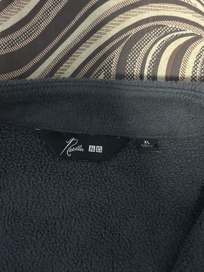 Uniqlo X Needles (Category: Coats, Jackets and Outerwear) located in Makati City. Submitted by drtz.ltgf (Listing ID 1468846256, Image 2). Description: Size Xl 28 length 27 width 2000 only price is slightly negotiable .