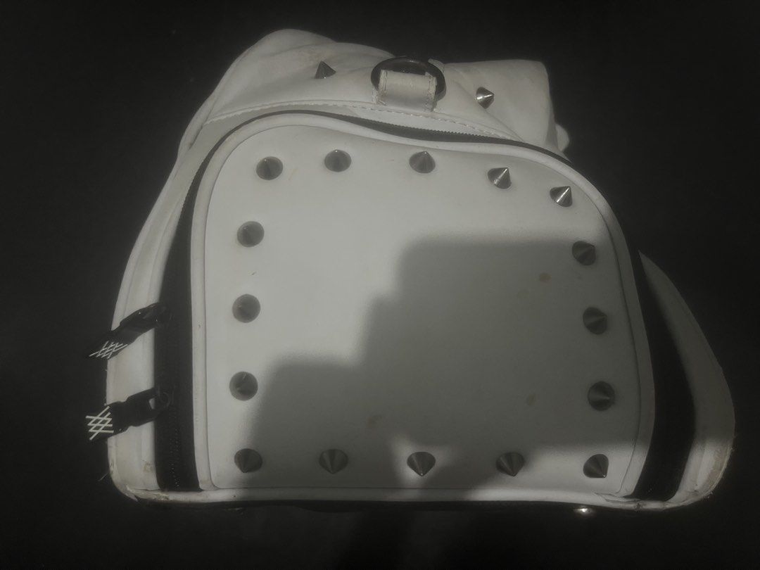Unique Y2K Studded Duffle Bag (Category: Sling Bags) located in Davao. Submitted by fundsforliving (Listing ID 1468811056, Image 3). Description: -Has Longer strap for shoulder carry -Need Deep Cleaning -Check last slide issue .