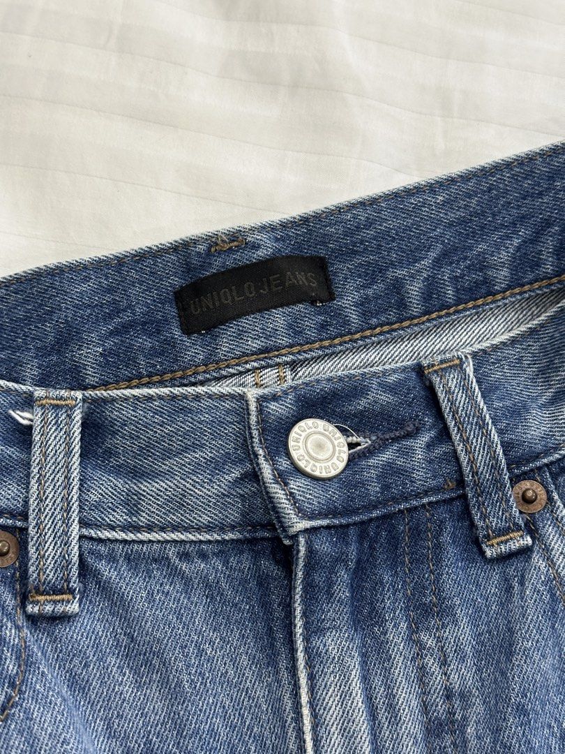 Unqilo Dark Blue Denim Skirt (Category: Skirts) located in Balanga. Submitted by cartsabeli (Listing ID 1468788953, Image 2). Description: Waist: 13 inches laid flat Length: 15 inches ₱550 + sf mop: gcash/maya mod: j&t only.