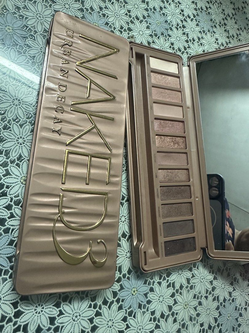 Urban decay Naked3 used (Category: Makeup) located in Angeles City. Submitted by ritenianstuff (Listing ID 1468814373, Image 1). Description: From Canada slight used 700 each Add sf 55 Gcash payment Last price npo mga sis.