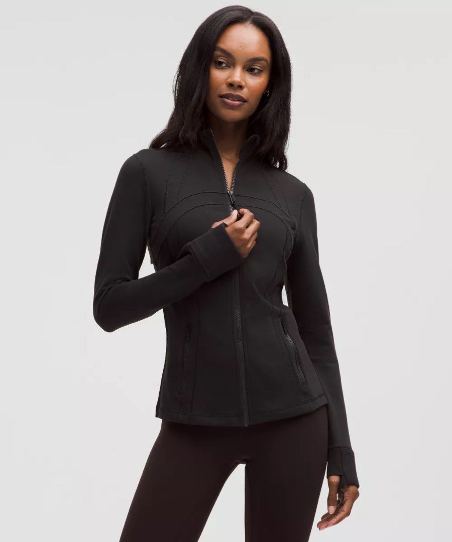 US 6 | Lululemon Define Jacket Black (Category: Activewear) located in San Juan City. Submitted by sunnycycle (Listing ID 1468816066, Image 1). Description: Size: US 6 Color: Black Condition: 6/10 Notes: has lints and pilling (on shoulder part and edge of sleeve) Perfect for low impact sports. Pilates, yoga, athleisure. Helping tags: Adidas Nike Lululemon Gymshark Outdoor Voices Beyond Yoga Athleisure Wilson Alo Yoga Sports Bra .