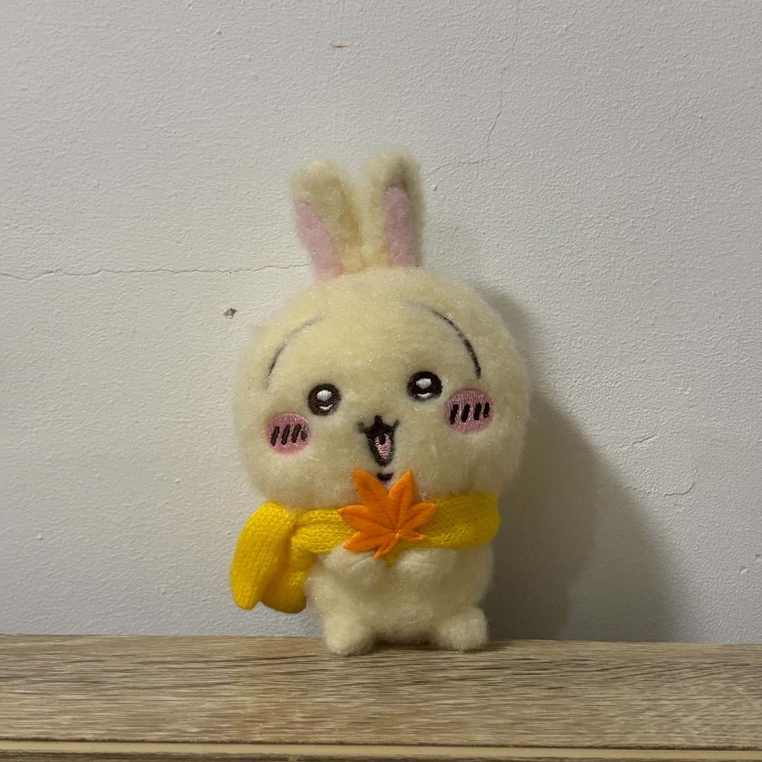 USAGI CHIIKAWA & FRIENDS Fall Collection Keychain (Category: Designer & Blind Box Toys) located in Binan City. Submitted by lovehskt (Listing ID 1468757580, Image 1). Description: GCASH/MARIBANK/GOTYME - MOP J&T/Lalamove df shouldered by buyer.
