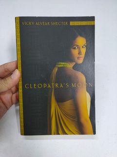 (Category: ) located in . Submitted by bella_books (Listing ID 1468924081, Image 1). Description: .