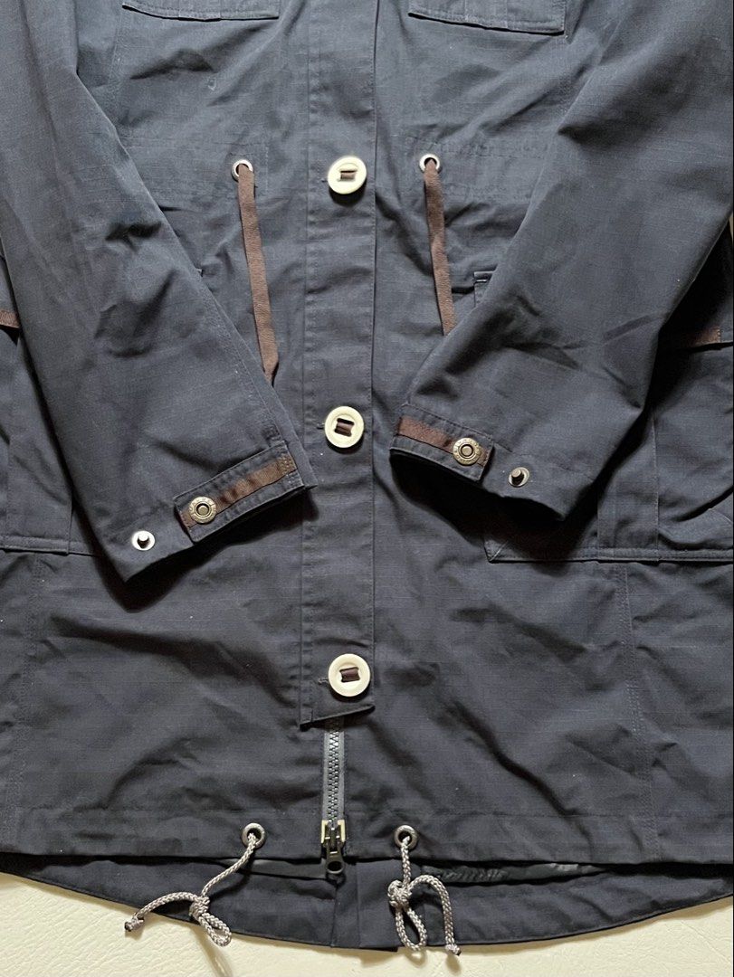 Vaude Women’s Utility Parka (Category: Coats, Jackets and Outerwear) located in Tacloban City. Submitted by calix.on (Listing ID 1468857863, Image 3). Description: Vaude Women’s Utility Parka size small width 20.5 length 33 back length 35 sleeve 27 excellent condition flaw inner small slice.