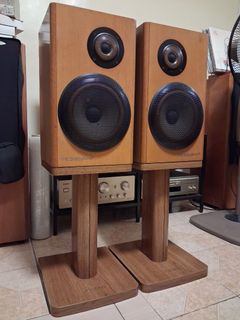 (Category: ) located in . Submitted by Festu (Listing ID 1468839553, Image 1). Description: .