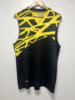 (Category: ) located in . Submitted by thriftdripbyjm (Listing ID 1468829816, Image 1). Description: .