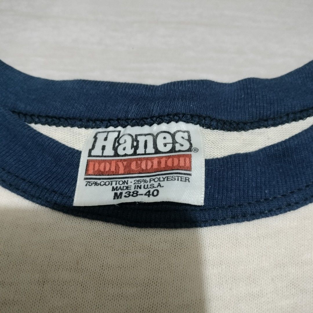 VINTAGE 80s RINGER TEE (Category: Tshirts & Polo Shirts ) located in Sariaya. Submitted by social_animalz (Listing ID 1468867152, Image 3). Description: 20 x 24.5 needs deep cleaning, yellowish na yung tela shipping fee is not included.