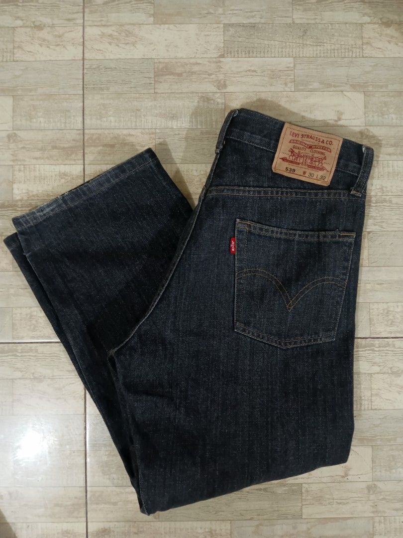 Vintage 90's Levis 539 Japan Release (Category: Jeans) located in General Santos City (Dadiangas). Submitted by silvervintage77 (Listing ID 1468822917, Image 1). Description: Vintage 90's Levis 539 Japan Release Jeans Excellent 9.8/10 color rate Size 30x32 on Tag Actuall size 32 Width Length 37 Leg opening 8.5.