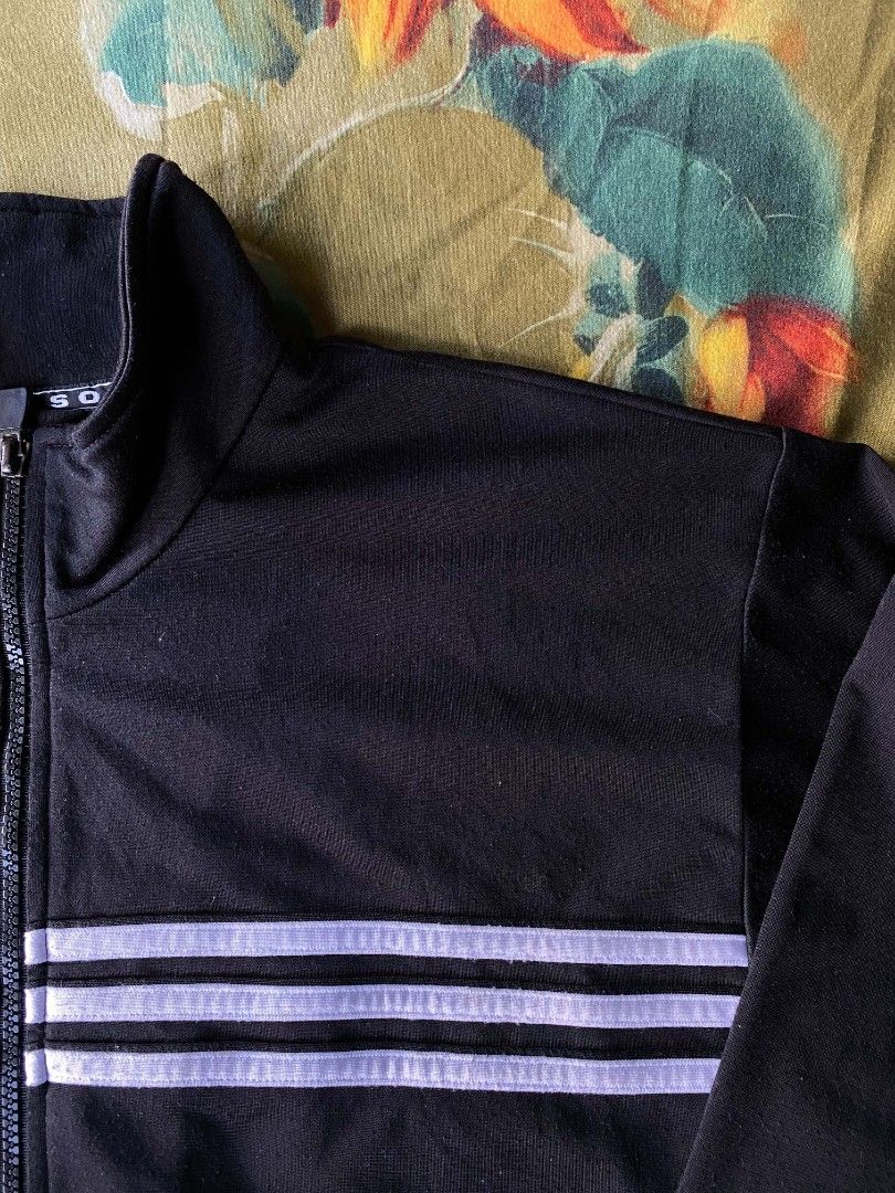 Vintage adidas track jacket (Category: Coats, Jackets and Outerwear) located in Manila. Submitted by raymondrob54698 (Listing ID 1468806575, Image 2). Description: size medium 22x26 issue minimal runs.