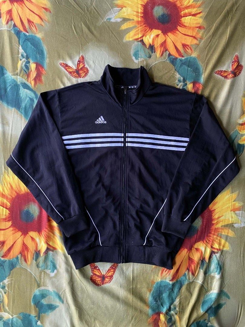 Vintage adidas track jacket (Category: Coats, Jackets and Outerwear) located in Manila. Submitted by raymondrob54698 (Listing ID 1468806575, Image 1). Description: size medium 22x26 issue minimal runs.