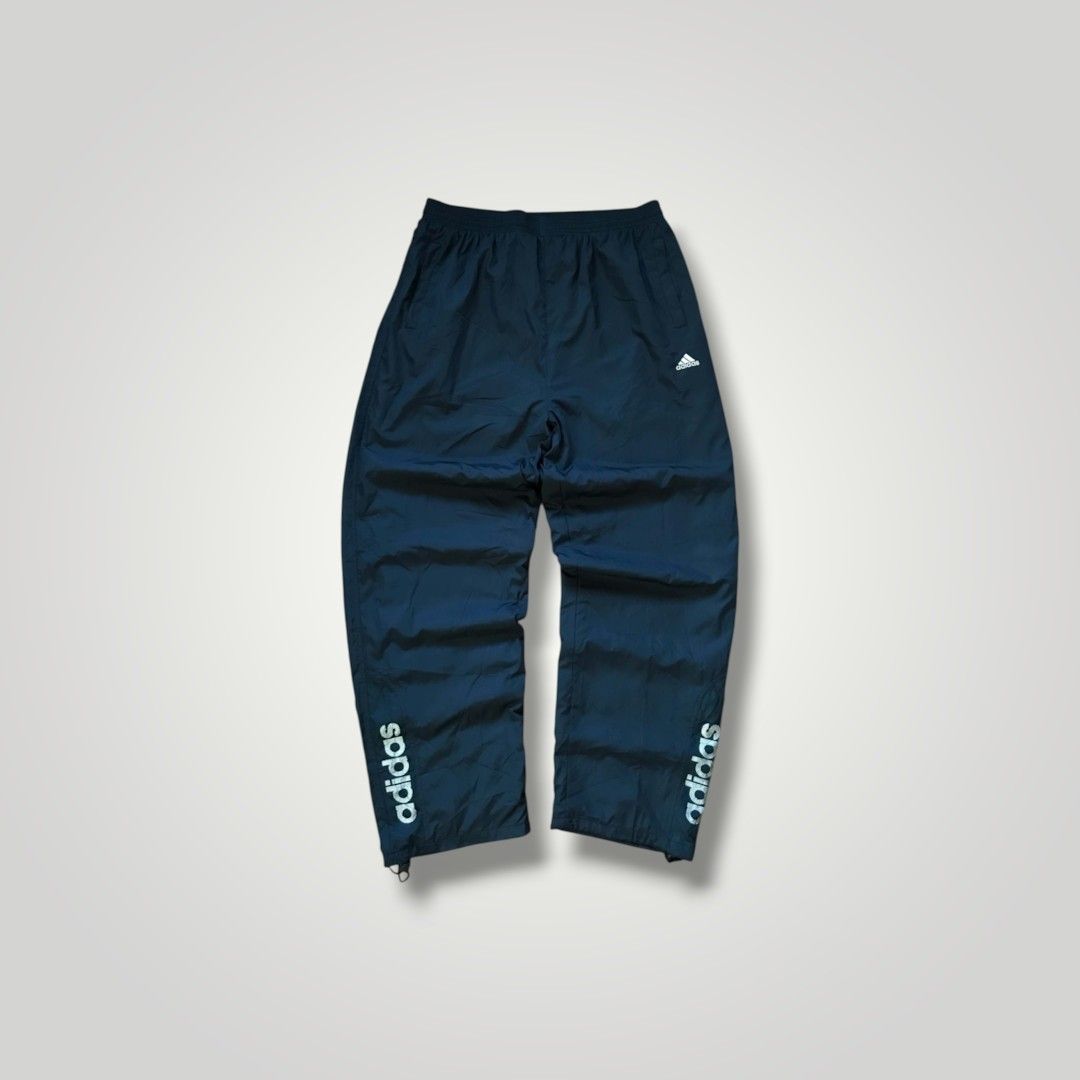 Vintage Adidas Track Pants 💥 (Category: Joggers) located in Batangas. Submitted by adoboqt (Listing ID 1468909378, Image 1). Description: .