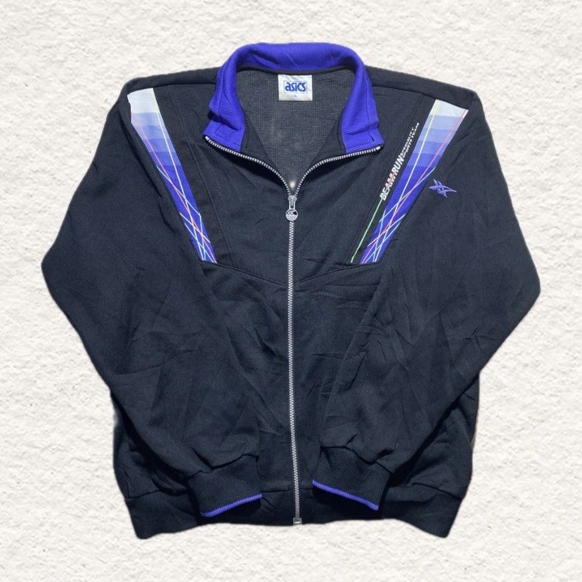 Vintage ASICS Jacket Black Purple (Category: Coats, Jackets and Outerwear) located in Nasipit. Submitted by yopey (Listing ID 1468713661, Image 3). Description: Vintage ASICS 90s Beam Run Tracktop Jacket Black Purple Size: L Dimes: 24x26.5 Condition: PRISTINE!!! Price: 999 + sf.