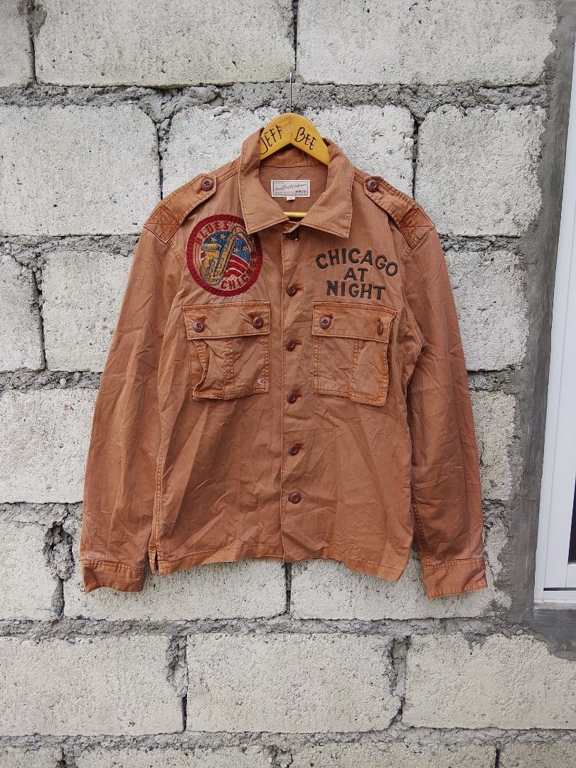 Vintage avirex longsleeve soft denim jacket (Category: Coats, Jackets and Outerwear) located in Bayombong. Submitted by jeffreybee (Listing ID 1468760917, Image 1). Description: presentable condition 26.5 length 21.5 width NO SCRATCH NO PINHOLES.