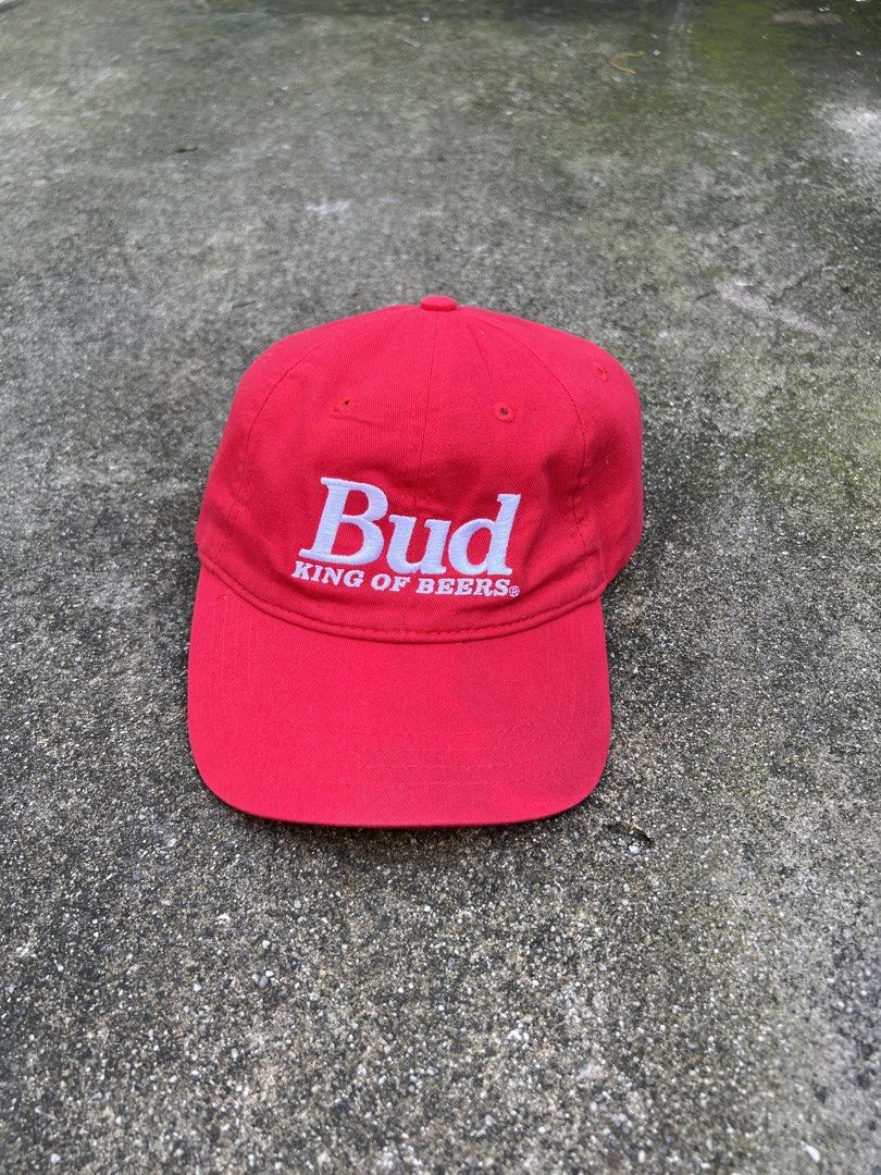 VINTAGE BUDWEISER HAT (Category: Caps & Hats) located in Caloocan City. Submitted by gothrifted (Listing ID 1468809587, Image 1). Description: VINTAGE BUDWEISER HAT - thrifted - snapback - fair condition *color may vary due to lighting .