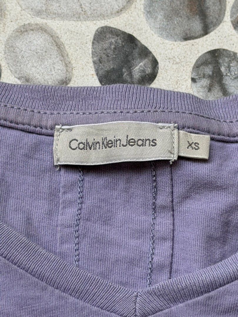 Vintage Calvin Klein Top (Category: Others Tops) located in Manila. Submitted by angelconscious (Listing ID 1468803588, Image 3). Description: No issues.