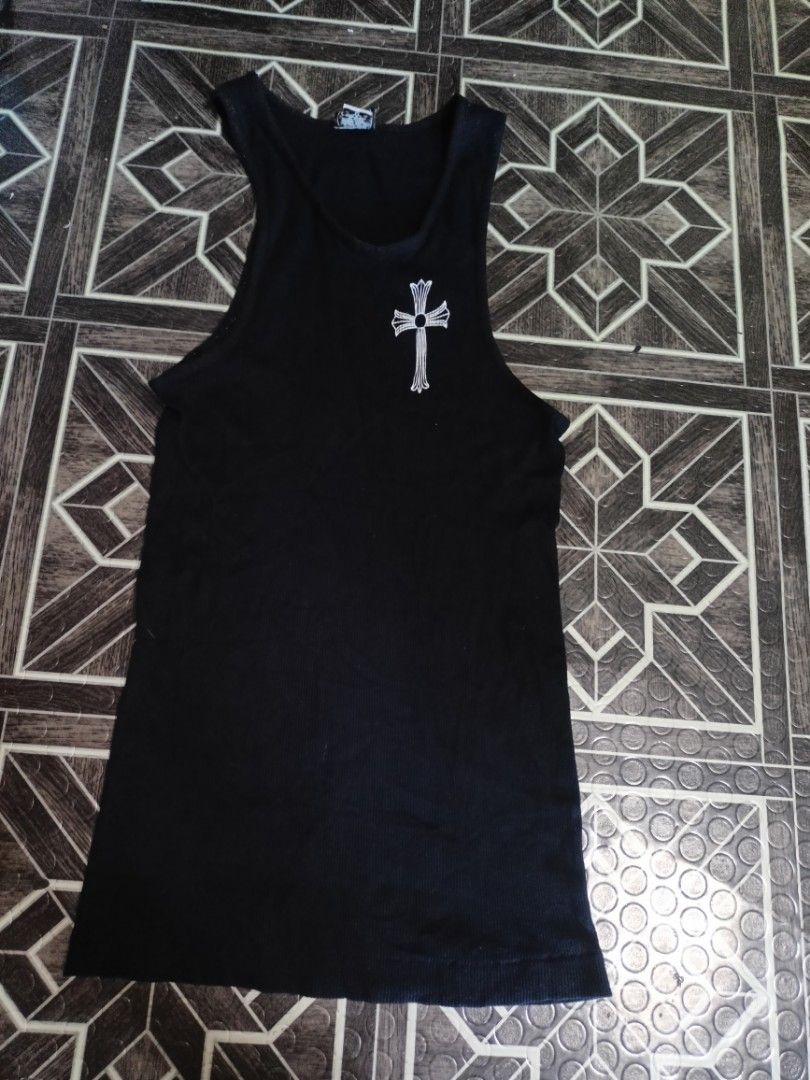 Vintage chrome hearts tank top (Category: Activewear) located in Davao. Submitted by dukekervy (Listing ID 1468743905, Image 1). Description: Vintage chrome hearts tank top medium in tag good condition stretch crack prints.