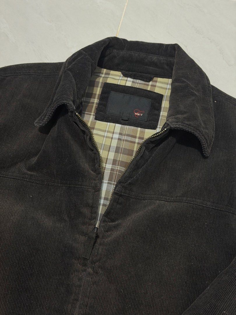 Vintage Corduroy Jacket Harrington (Category: Coats, Jackets and Outerwear) located in Mandaluyong City. Submitted by declutteringggg101 (Listing ID 1468922251, Image 2). Description: .