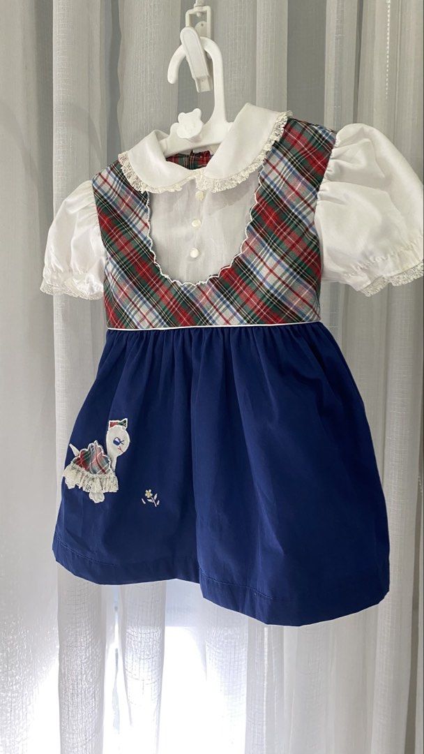 vintage dress 🐢 (Category: Babies & Kids Fashion) located in Manila. Submitted by louiesalvador (Listing ID 1468717980, Image 1). Description: size: 18-24 months (estimated) • brand: nannette • euc • peter pan collar with lace on the edges • ribbon at the back • embroidered turtle patch • issue: see last 3 pics.