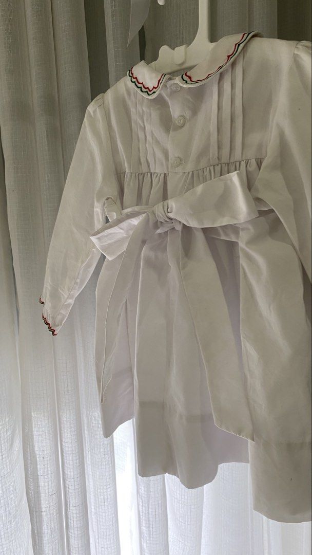 vintage dress ✿ (Category: Babies & Kids Fashion) located in Manila. Submitted by louiesalvador (Listing ID 1468718843, Image 3). Description: size: 24m on tag • brand: cherubs • like new • peter pan collar with red and green linings • perfect as a christmas dress 🎄.
