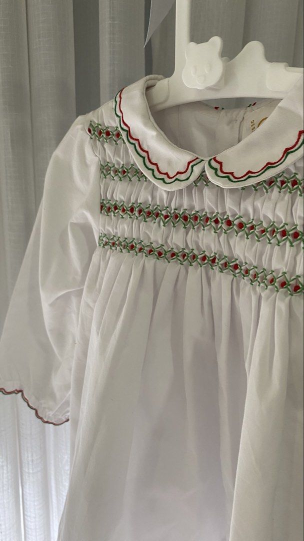 vintage dress ✿ (Category: Babies & Kids Fashion) located in Manila. Submitted by louiesalvador (Listing ID 1468718843, Image 2). Description: size: 24m on tag • brand: cherubs • like new • peter pan collar with red and green linings • perfect as a christmas dress 🎄.