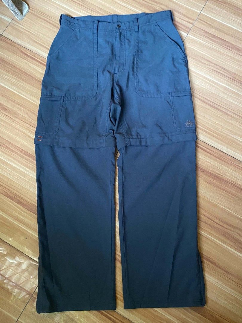 Vintage Nike ACG Convertible Pants (Category: Activewear) located in San Jose. Submitted by custodiokhen (Listing ID 1468755054, Image 2). Description: Vintage Nike ACG Convertible Pants! Excellent Condition! Width 32 Length 40 Leg opening 11 Hem 9 ( With Zipper).
