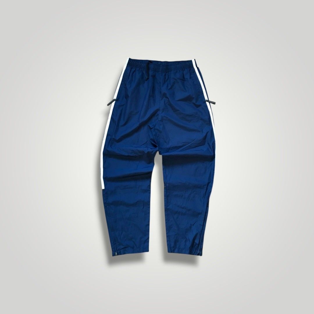 Vintage Nike Track Pants 💥 (Category: Joggers) located in Batangas. Submitted by adoboqt (Listing ID 1468909496, Image 2). Description: .