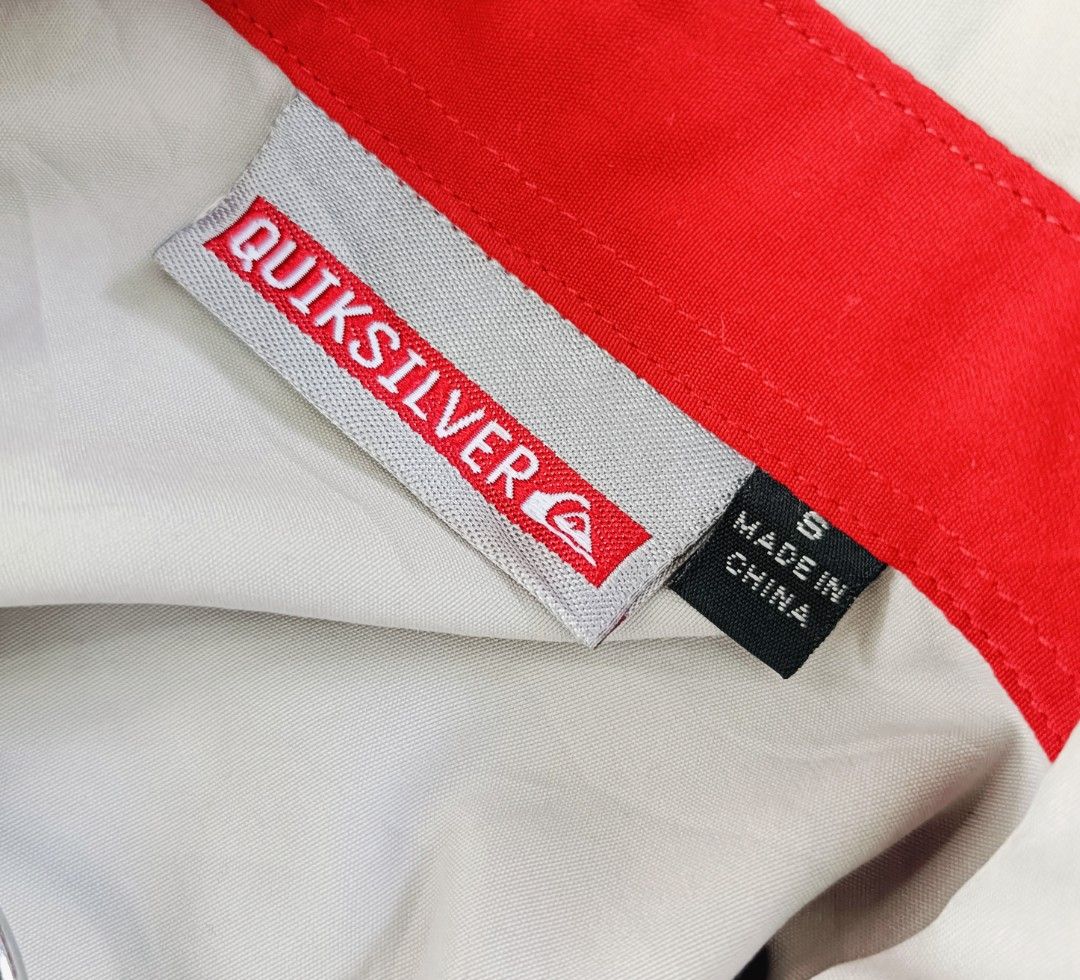 Vintage Quicksilver Polo (Authentic) (Category: Tshirts & Polo Shirts ) located in Cebu City. Submitted by renzecamingay (Listing ID 1468740189, Image 3). Description: Vintage Quicksilver Polo Excellent Condition Medium fit Width 21 Length 28 2k Plus ship Only Thank you and GOD bless ☺️.