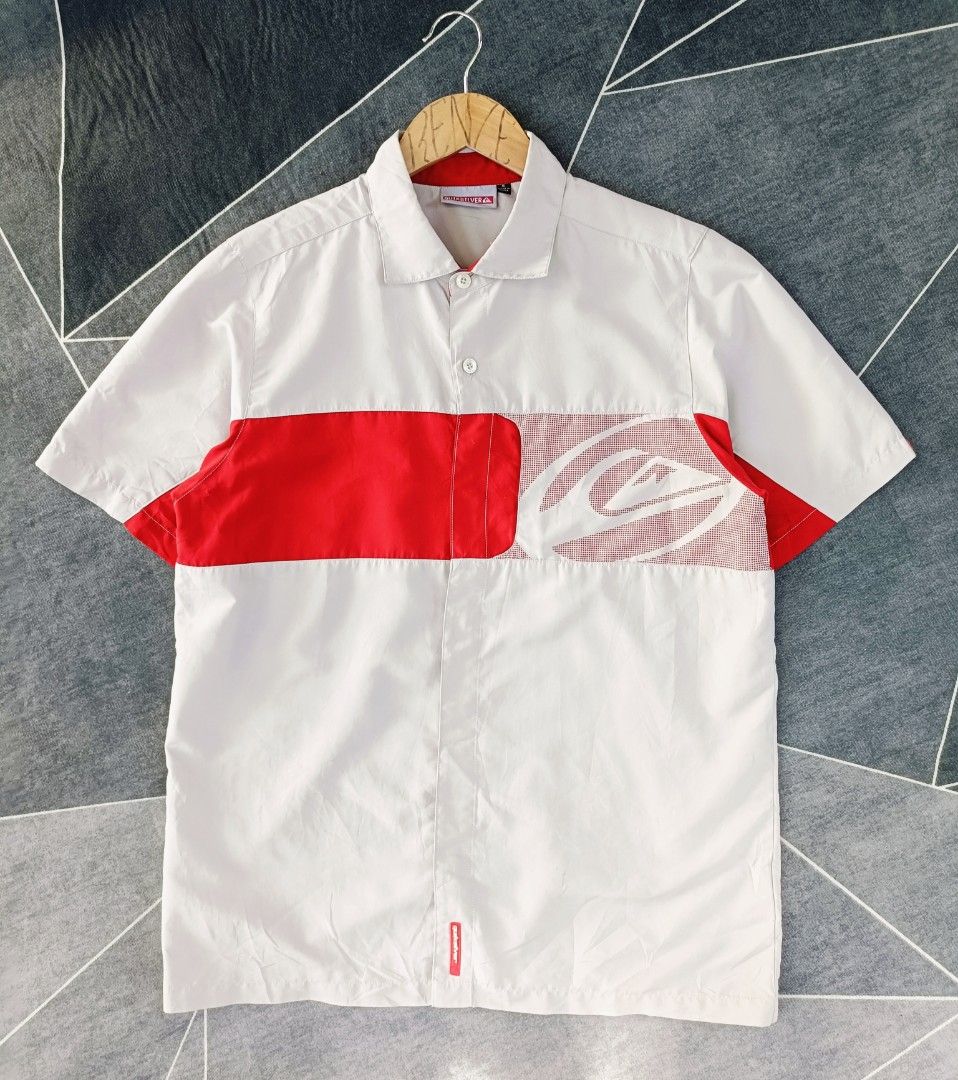 Vintage Quicksilver Polo (Authentic) (Category: Tshirts & Polo Shirts ) located in Cebu City. Submitted by renzecamingay (Listing ID 1468740189, Image 1). Description: Vintage Quicksilver Polo Excellent Condition Medium fit Width 21 Length 28 2k Plus ship Only Thank you and GOD bless ☺️.
