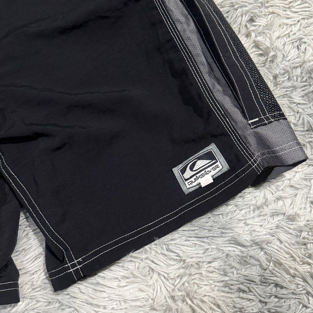 Vintage Quiksilver Cargo Short (Category: Shorts) located in Mandaluyong City. Submitted by iamkageki (Listing ID 1468714822, Image 2). Description: Sz 34 Length 20 Leg hole 12.5 No issue / excellent condition.