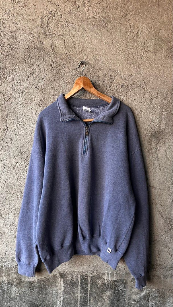 Vintage Russell Athletic Quarter Zip (Category: Coats, Jackets and Outerwear) located in Cabuyao City. Submitted by kisyana (Listing ID 1468718015, Image 1). Description: .