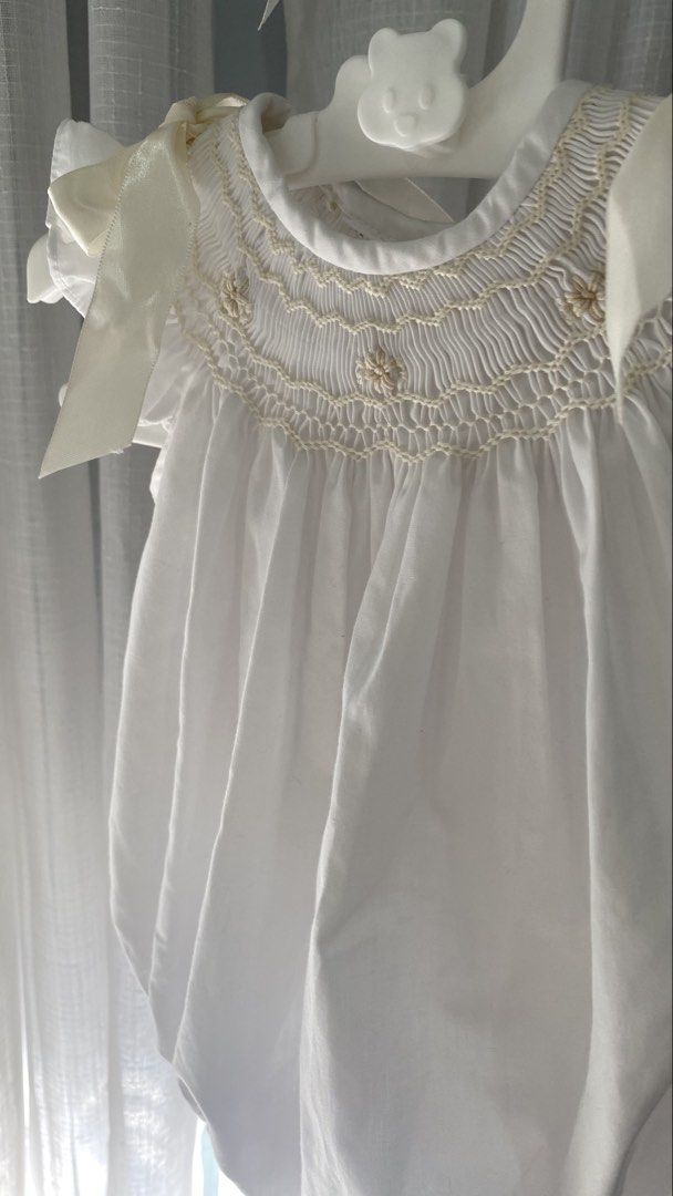 vintage smocked romper ✿ (Category: Babies & Kids Fashion) located in Manila. Submitted by louiesalvador (Listing ID 1468718844, Image 2). Description: size: 3-6 months (estimated) • brand: cut tag • like new • elegant white color • bubble/balloon style • satin ribbon on both shoulder.