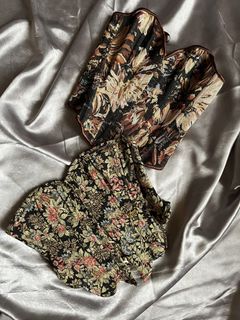 (Category: ) located in . Submitted by curated_closetph (Listing ID 1468859181, Image 1). Description: .