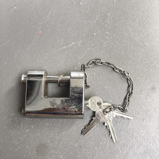 (Category: ) located in . Submitted by ycc41 (Listing ID 1468719540, Image 1). Description: .