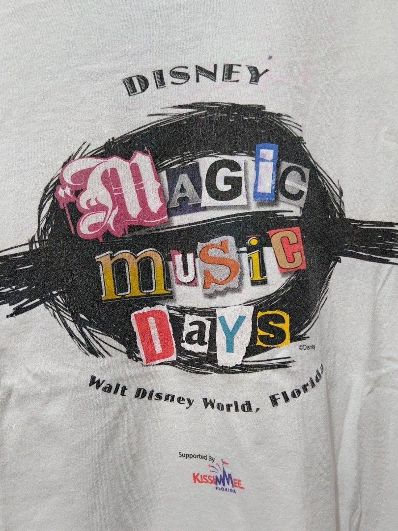 Vntg Disney World Magic Music Days (Category: Tshirts & Polo Shirts ) located in Taguig. Submitted by thriftedminds (Listing ID 1468796777, Image 3). Description: Item: Vintage Disney World Magic Music Days🔥 ‎Size: XLarge (Walt Disney World) ‎Width: 23 ‎Length: 28 ‎Condition: Excellent ‎Issue: Signature on back DM to purchase 📩.