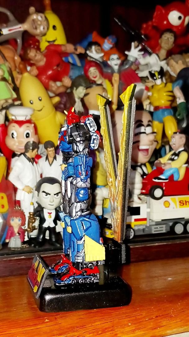 VOLTES V (Category: Vintage Collectibles) located in Manila. Submitted by mickey_salonga (Listing ID 1468729965, Image 3). Description: perfect adDition to your bedro0m or living space.