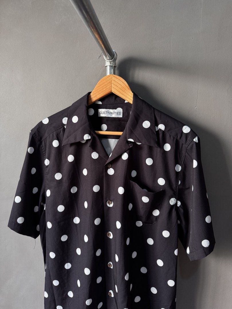 Wacko maria - Guilty parties - Button up shirt (Category: Activewear) located in Cabuyao City. Submitted by _streetflavor (Listing ID 1468794436, Image 2). Description: Wacko maria - Guilty parties - Button up shirt Excellent Size: medium Length: 28 Width: 23 -1,380 pesos Dm.