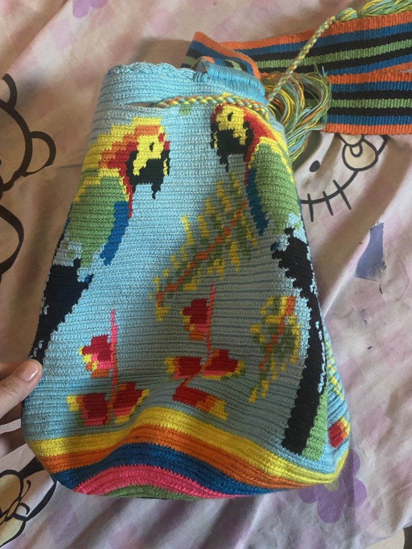 wayuu bag (Category: Cross-body Bags) located in Manila. Submitted by shoetale (Listing ID 1468787975, Image 1). Description: wayuu parrot.