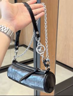 （分類：）位於 。 由 bsquarevw 提交（商品編號 1468783427，圖片 1）。簡介： 。