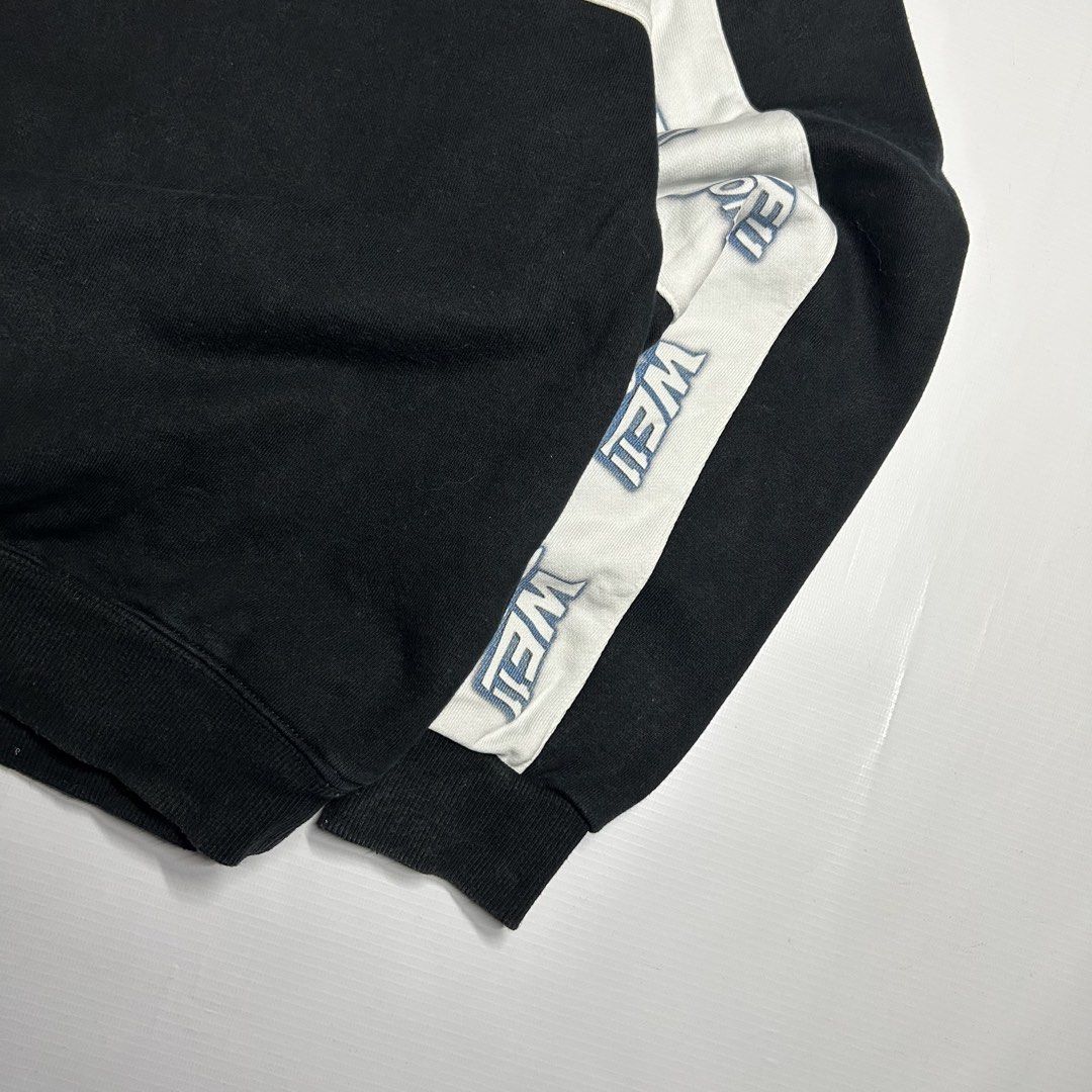 Well Done Quarterzip (Category: Tshirts & Polo Shirts ) located in Antipolo. Submitted by wvyfrnds (Listing ID 1468750531, Image 3). Description: Well Done Quarterzip Size: XL Color: Black/White Dimensions (Inches): Length: 25.5 Width: 24.5 Color Rate: 8.5/10 Issues - NONE 495 PLUS SF.