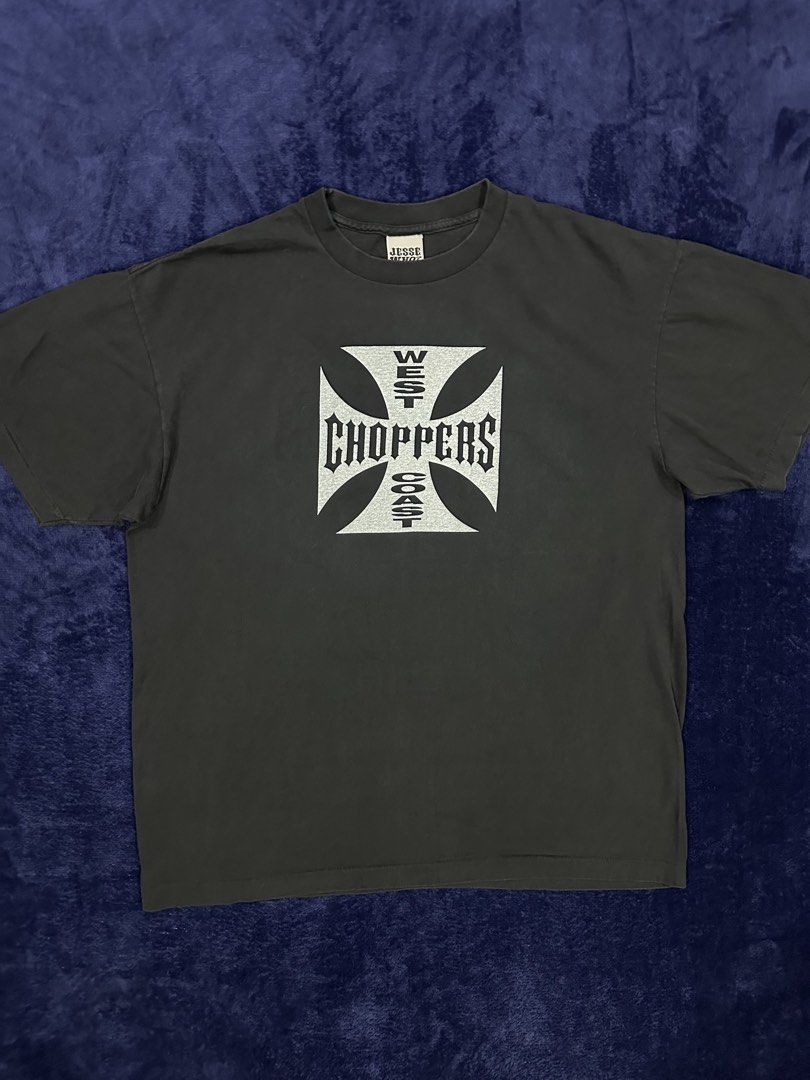 West Coast Choppers T-Shirt (Category: Tshirts & Polo Shirts ) located in Quezon City. Submitted by rackculture (Listing ID 1468815362, Image 1). Description: 👕 Size Xlarge 23.5 width 29 length 🧵Single Stitch All the Way 🏷️ Jesse Who? on Tag ₱ 1,500 only 📩 Message us to order .