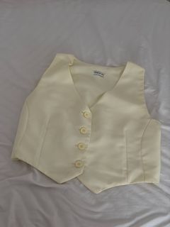 (Category: ) located in . Submitted by thriftedfinds_ (Listing ID 1468868324, Image 1). Description: .