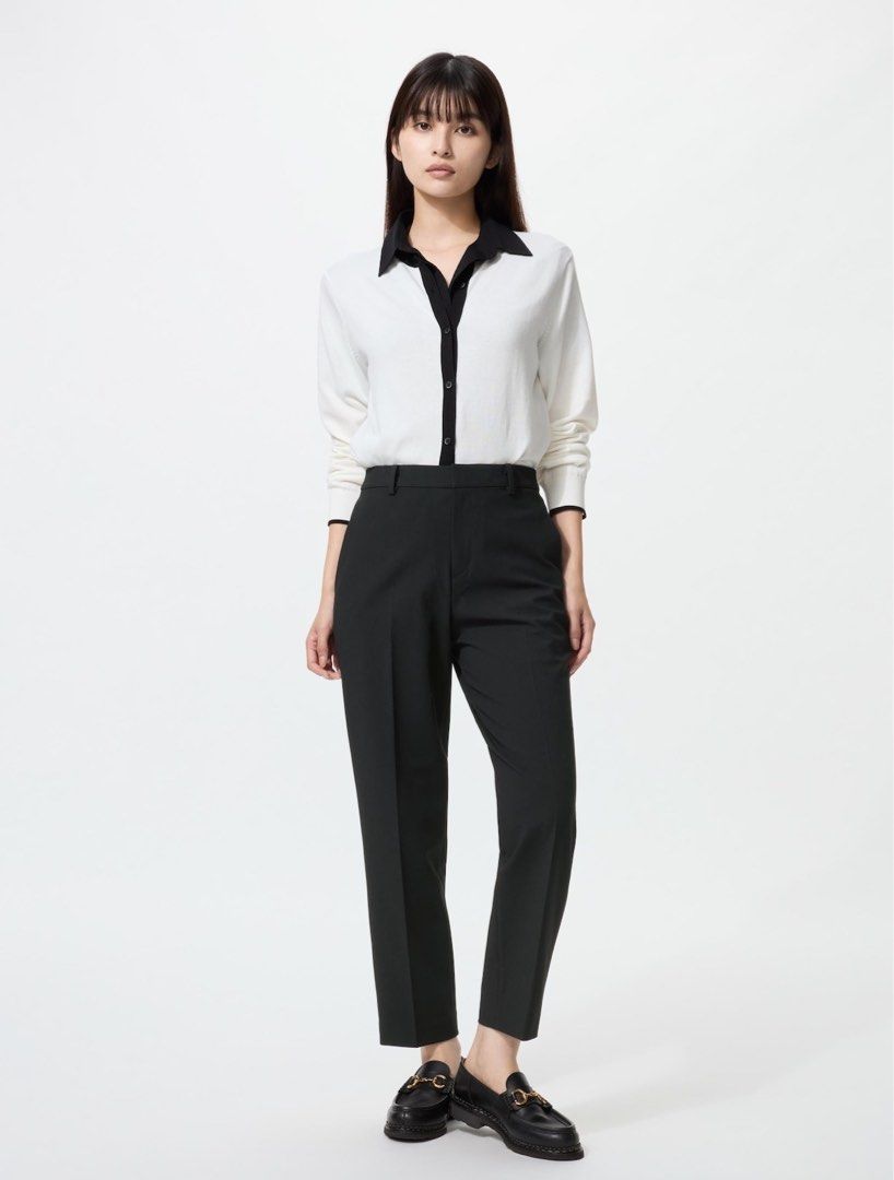 Uniqlo Smart Ankle Pants (Category: Other Bottoms) located in Manila. Submitted by declutteringmamaaa (Listing ID 1468790617, Image 1). Description: .